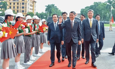 Thủ tướng: Hưng Yên cần phấn đấu thành thành phố trước năm 2030